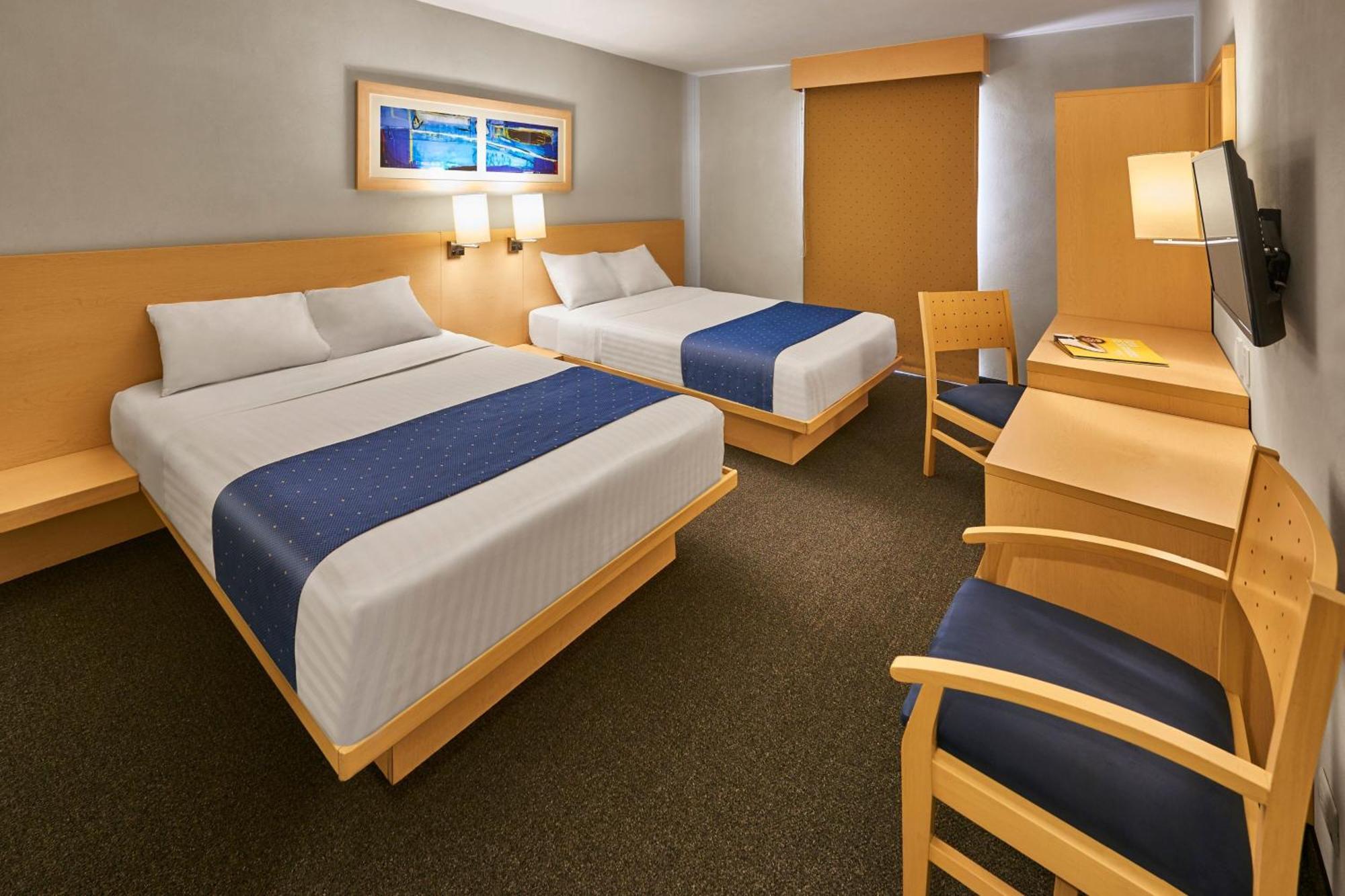 ซิตี้ เอ็กซ์เพรส ปูเอบลา ฟินซา Hotel ปวยบลา ภายนอก รูปภาพ