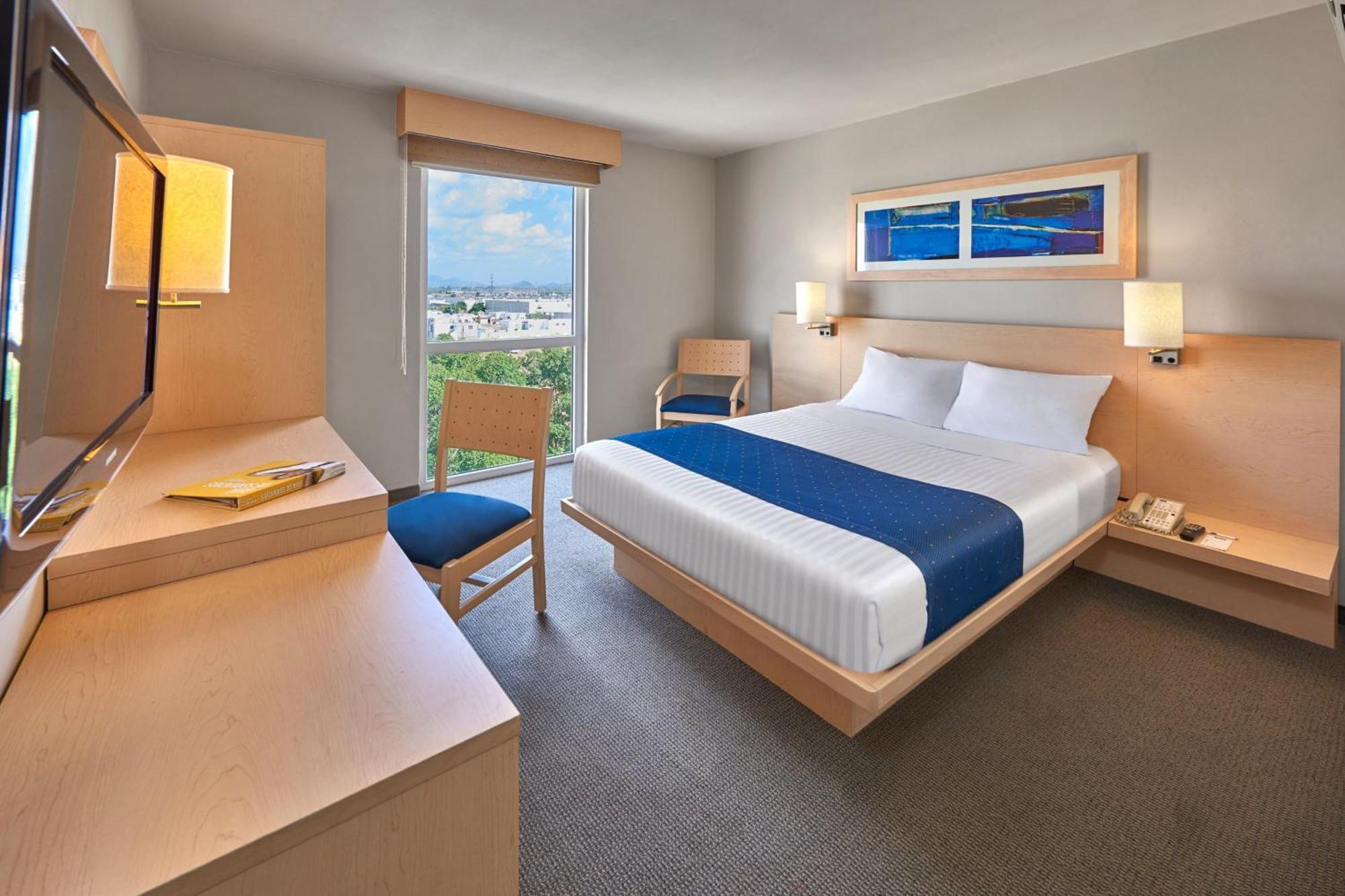 ซิตี้ เอ็กซ์เพรส ปูเอบลา ฟินซา Hotel ปวยบลา ภายนอก รูปภาพ